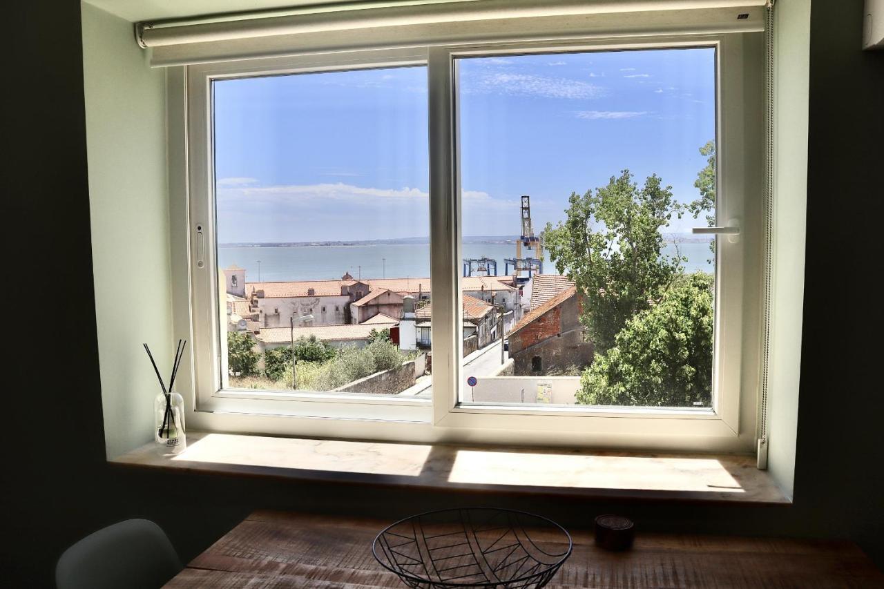 Lisbon, T2 Renewed Duplex With River View, Beato, Lisboa Екстериор снимка