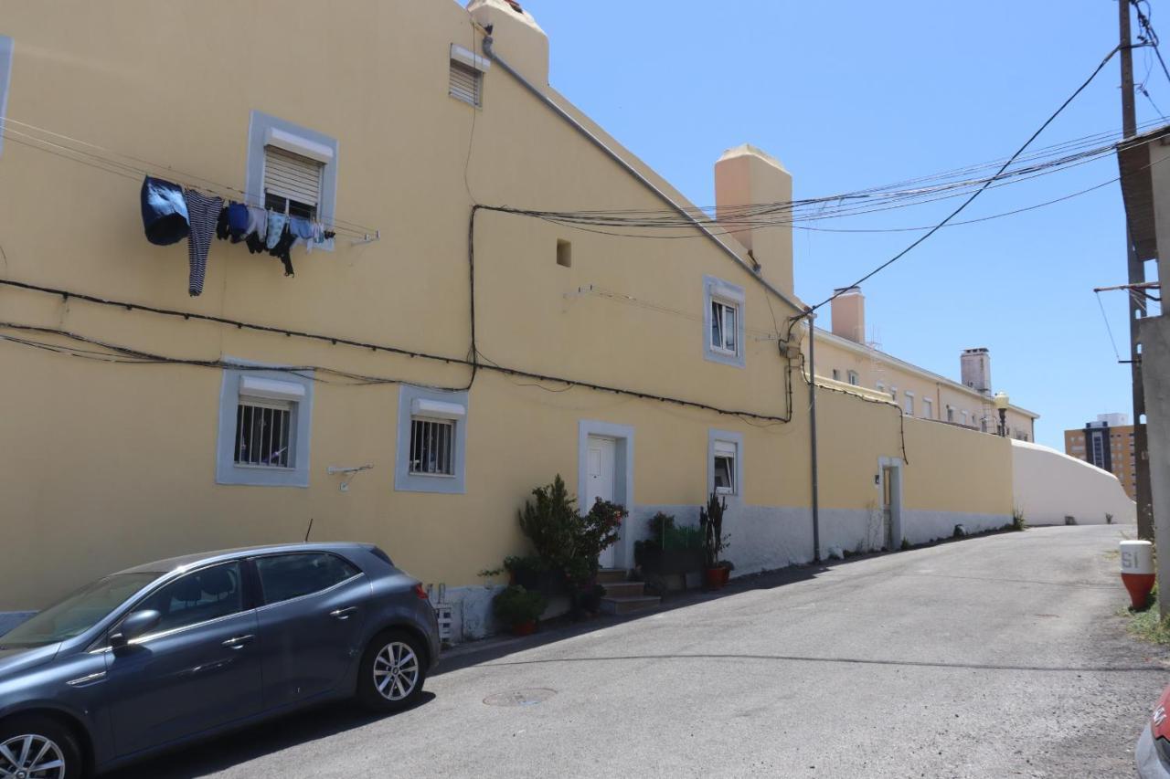 Lisbon, T2 Renewed Duplex With River View, Beato, Lisboa Екстериор снимка