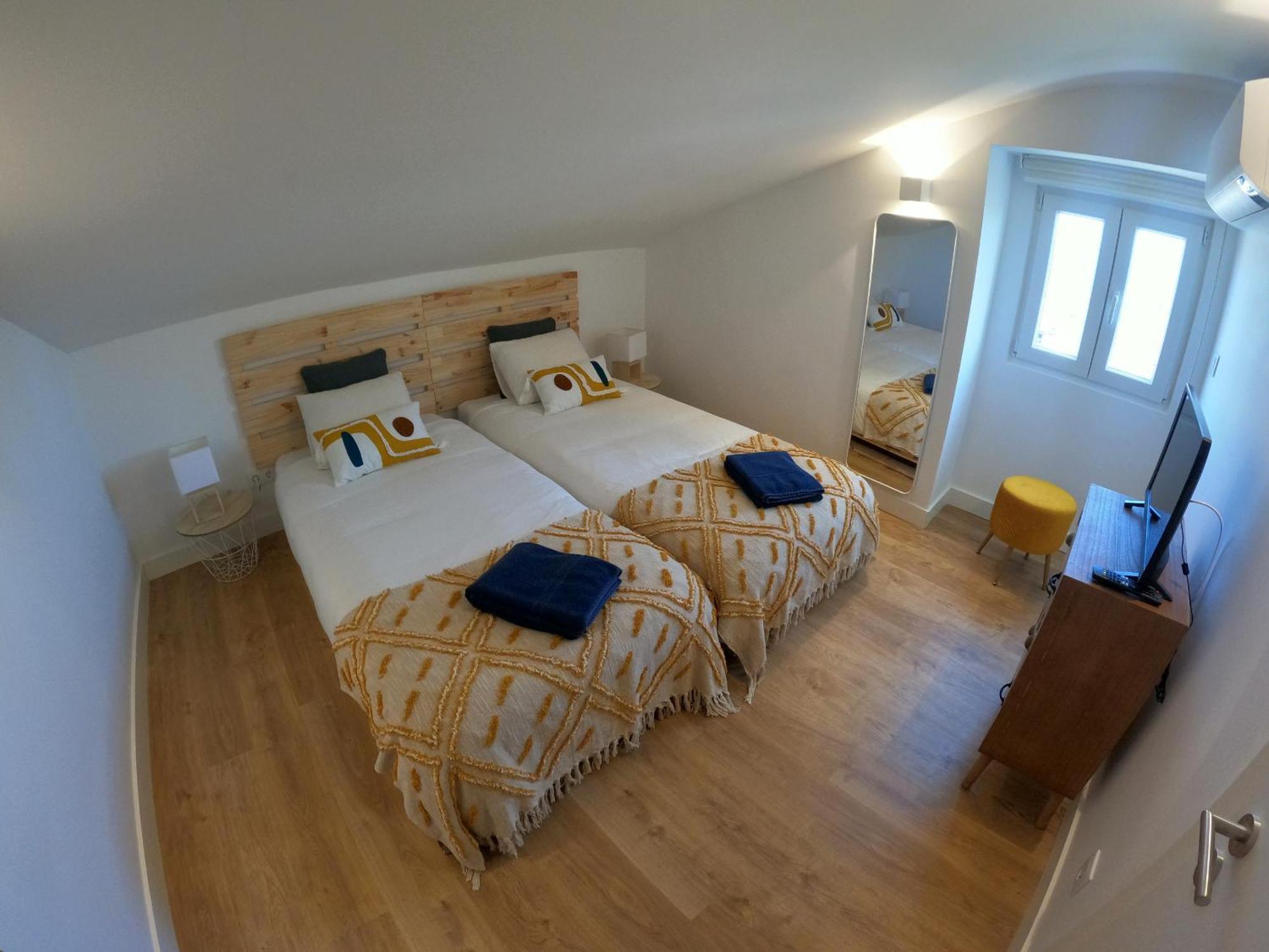 Lisbon, T2 Renewed Duplex With River View, Beato, Lisboa Екстериор снимка