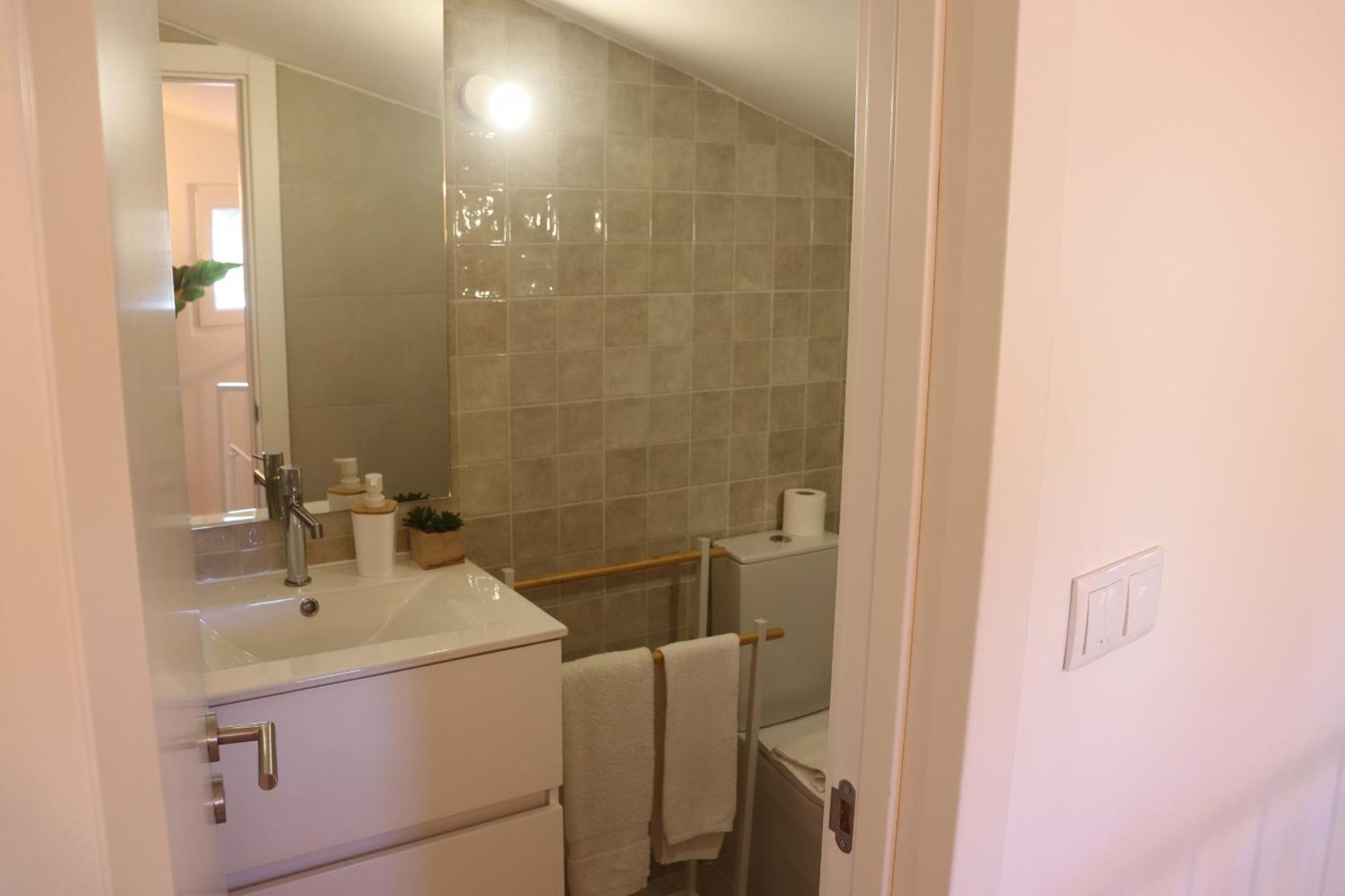 Lisbon, T2 Renewed Duplex With River View, Beato, Lisboa Екстериор снимка