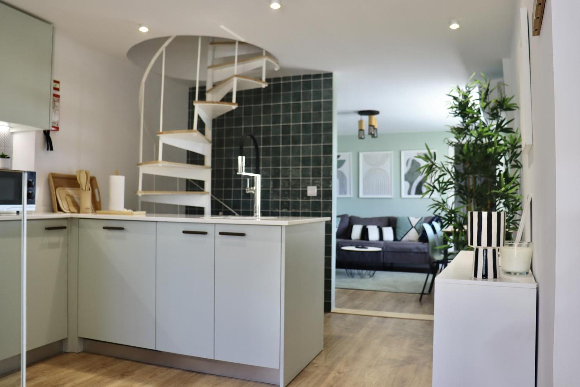 Lisbon, T2 Renewed Duplex With River View, Beato, Lisboa Екстериор снимка
